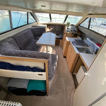 Nuit Insolite Sur Un Bateau Linge Et Menage Inclus La Rochelle  Exterior foto